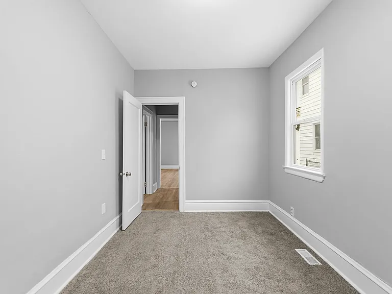 1930 Coltman Rd #2 — Photo 21