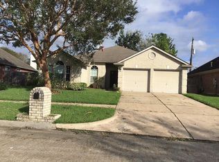 16811 Tower Rdg, Friendswood, TX 77546