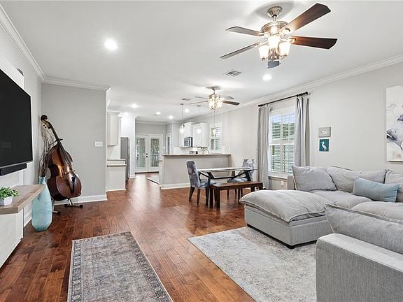 3rd image of 1483 Mithra St