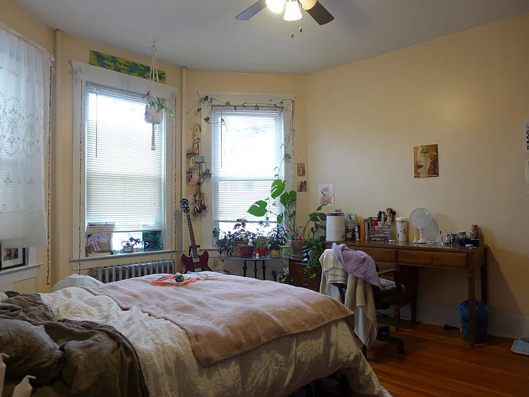 158 Hillside St #1 — Photo 1