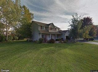 12716 Stoney Way, Eden Prairie, MN 55347