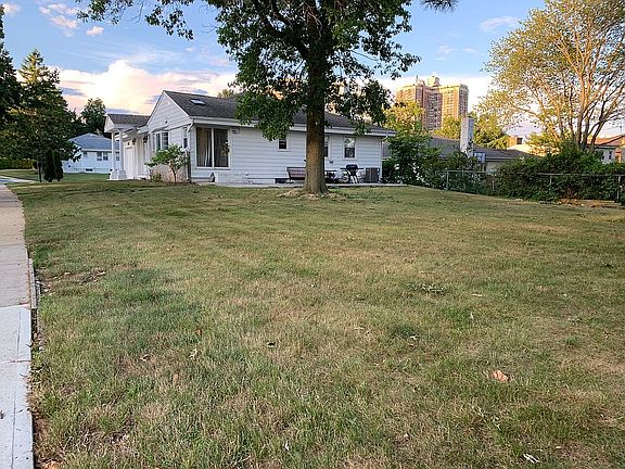 2nd image of 26118 69th Ave