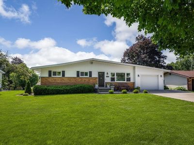 937 Charles St, Columbus, WI, 53925