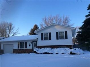 503 N Park Ave, Aurora, IL 60506