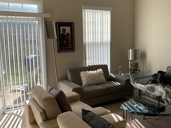 4th image of 4851 Heritage Heights Cir