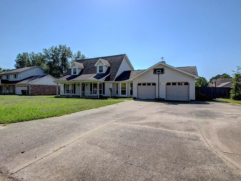 Listing photo 3