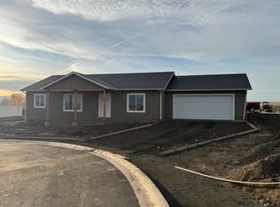 331 W Aspen Ct, Athena, OR 97813