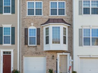 6327 Dunn Ct, Springfield, VA 22150