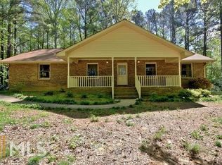 110 Tana Dr, Fayetteville, GA 30214