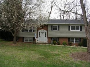 132 Wolf Hollow Ct, Taylorsville, NC 28681