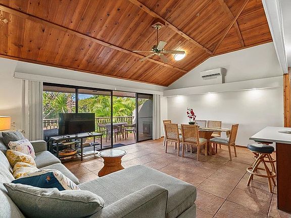 2nd image of 811 S Kihei Rd APT 3I