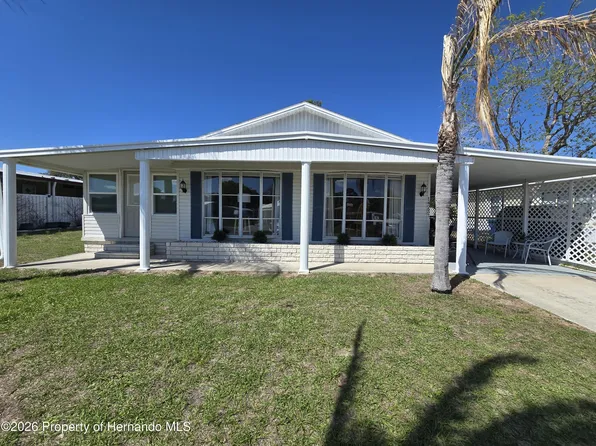 14237 Sandhurst St, Brooksville, FL 34613