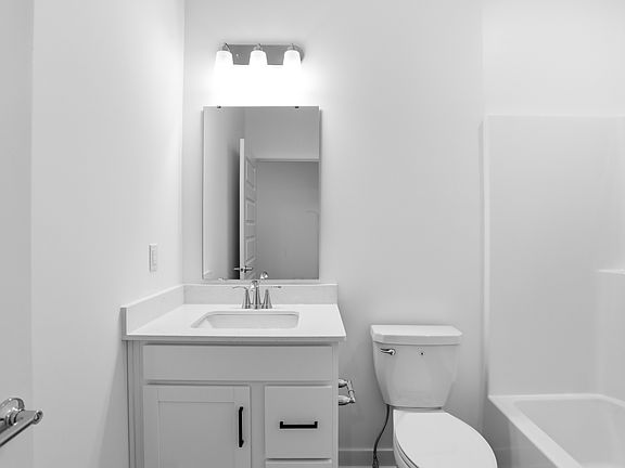 Easton Homesite 95 Bath 2