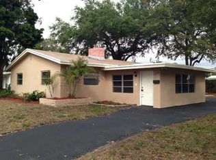 2750 NW 67th Ave, Hollywood, FL 33024