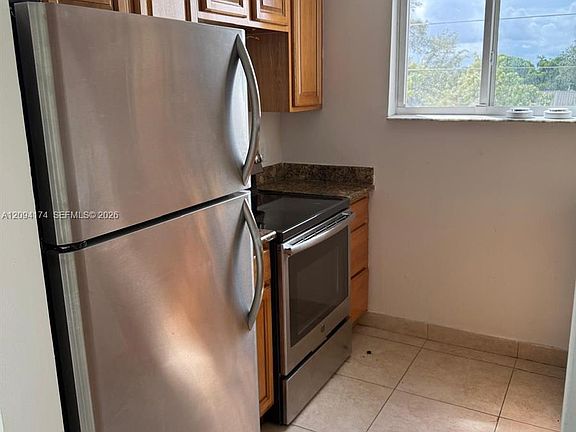 3rd image of 2647 NW 25th Ave APT 405