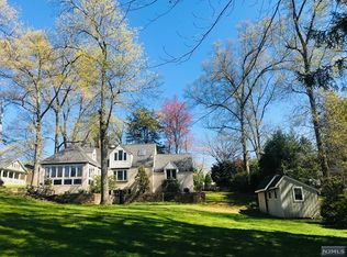 26 Columbus Rd, Demarest, NJ 07627