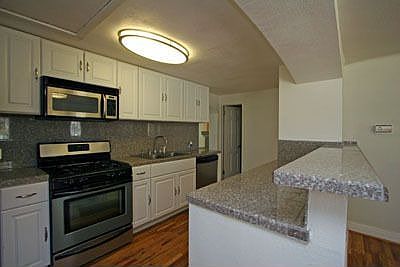 5th image of 3960 W Mississippi Ave