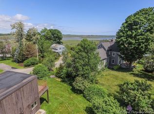 1 Seaview Rd, Ipswich, MA 01938