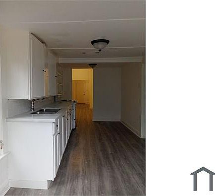 2nd image of 690 Avenue E #A