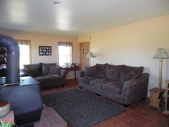 3rd image of 279 Morias Ln