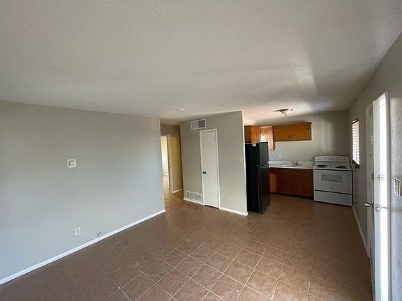 4th image of 8413 Marquette Ave NE APT B