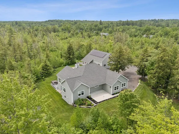 7 Sugar Way, Gorham, ME 04038