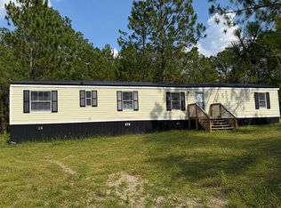 247 Kitchings Cir, Collins, GA 30421