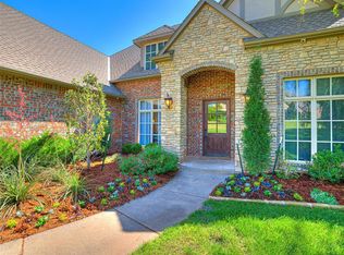 3720 Creek Bend Rd, Edmond, OK 73003