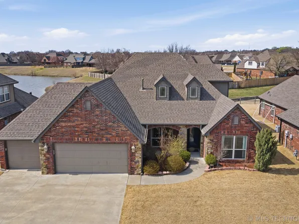 8922 N 143rd East Ave, Owasso, OK 74055