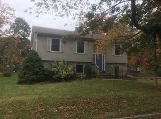 118 Lakewood Rd, Neptune, NJ 07753