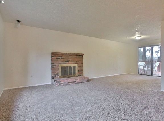 3rd image of 2110 SE 138th Ct