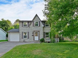 23 Briarlea Rd, Guelph, ON N1G3H4