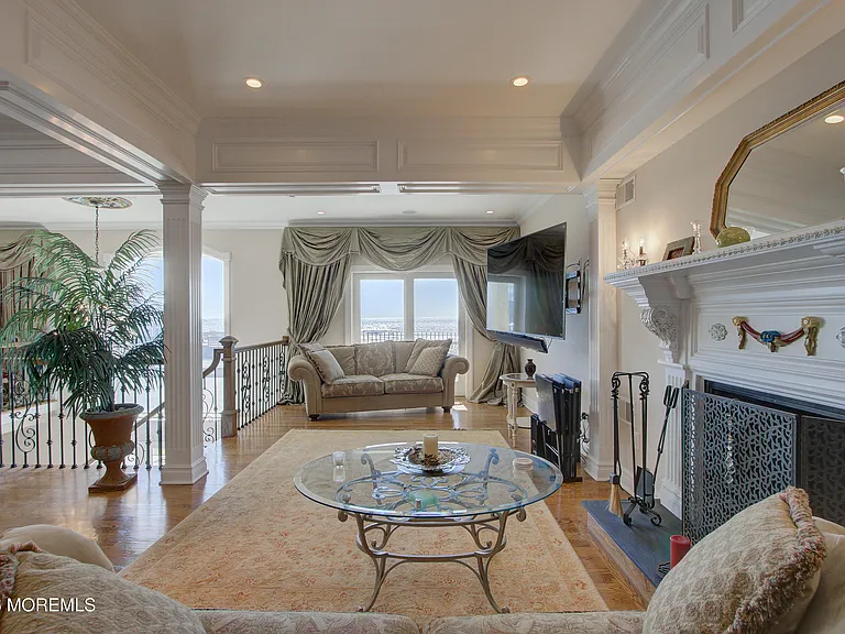 1007 Ocean Ave — Photo 18