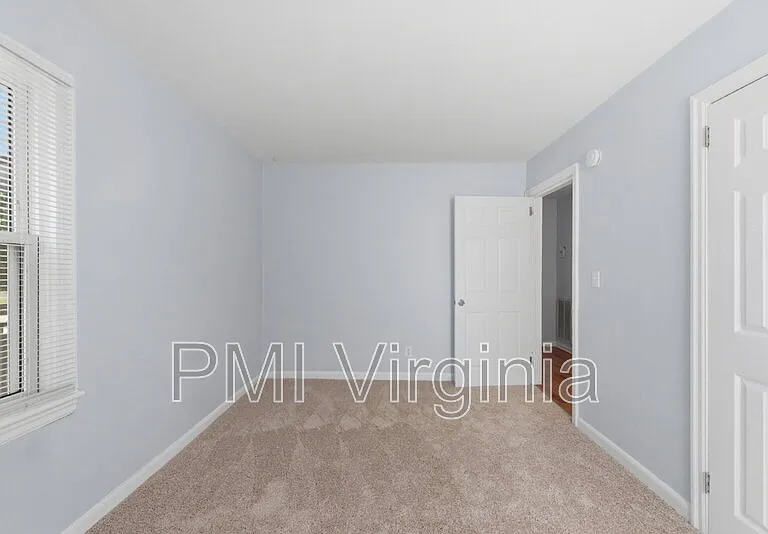 626 Chapel St — Photo 16