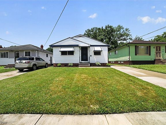 3rd image of 4668 Beechgrove Ave
