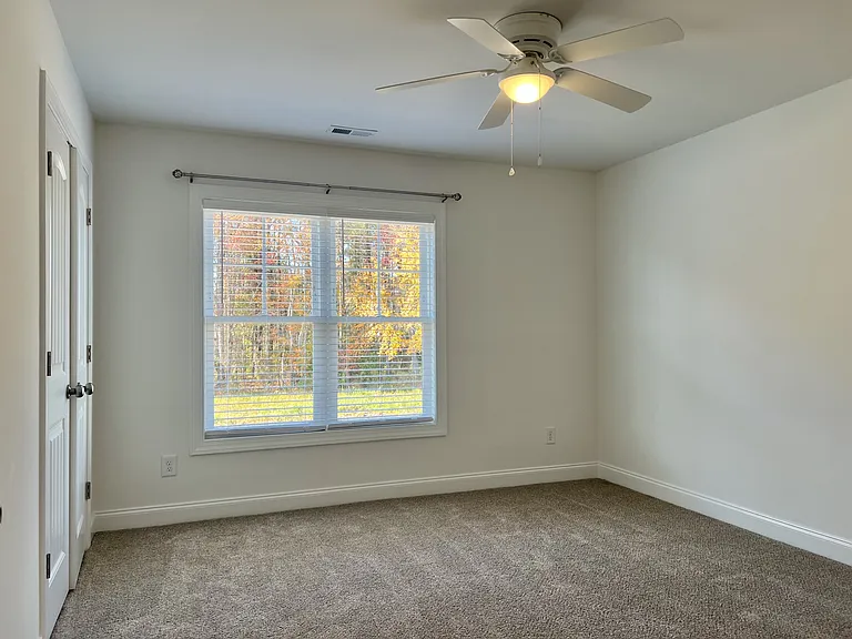 700 Abigail Taylor Dr — Photo 14