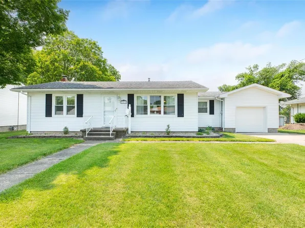 504 Hiview Dr, Jerseyville, IL 62052