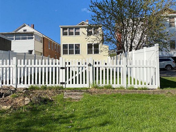 4th image of 141 Saratoga Ave