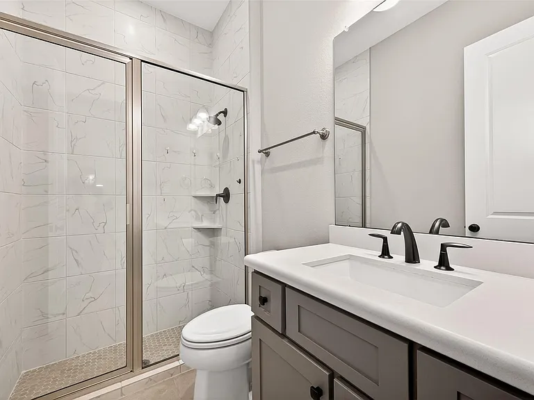 1635 Delta Oaks Dr — Photo 32