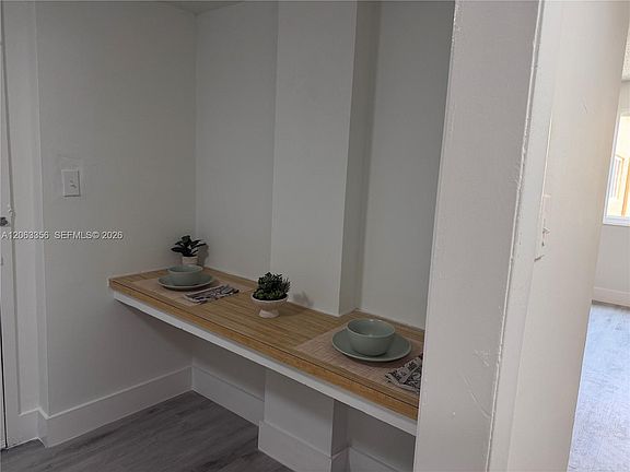4th image of 6980 NW 186th St APT 3-423A