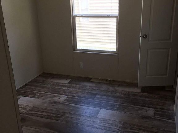 4th image of 9380 103rd St Lot 116