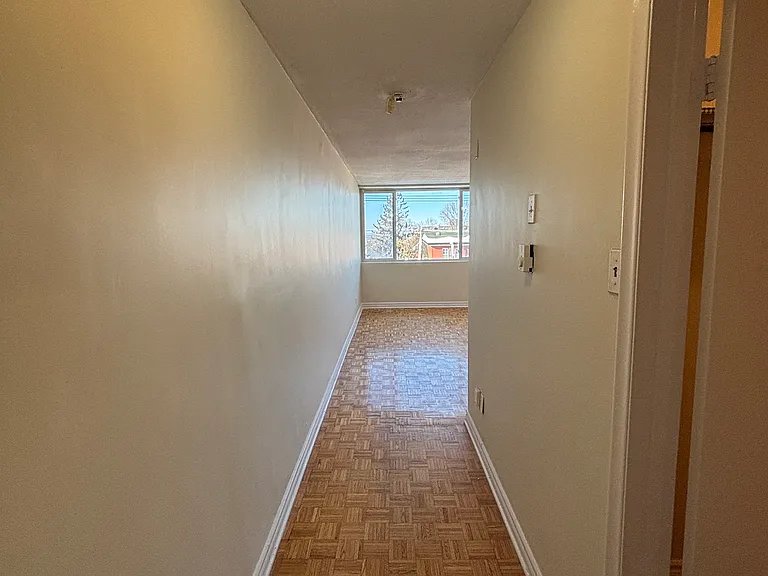 286 Wilbrod St — Photo 11