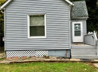 925 W Olive St, Decatur, IL 62526