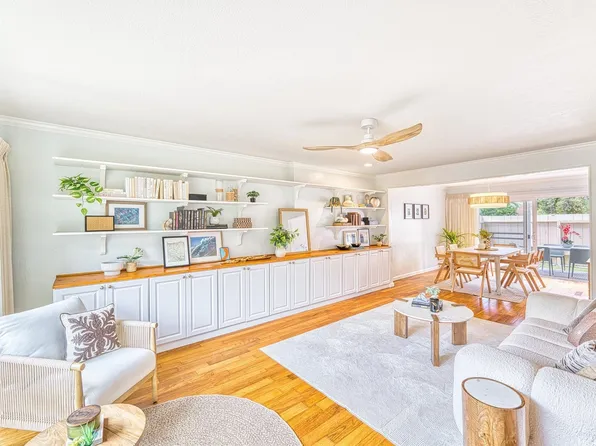 269 Kawaihae St #A104, Honolulu, HI 96825