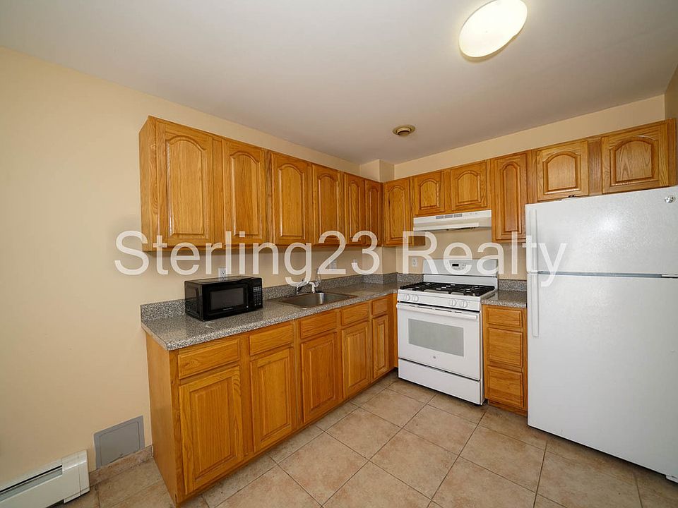 1st image of 27-11 23rd Ave #Rr31