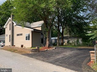 001 Rr E Manor Ave, Enola, PA 17025