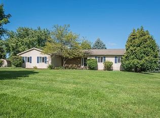 1486 Cobblestone Ct, Ann Arbor, MI 48108