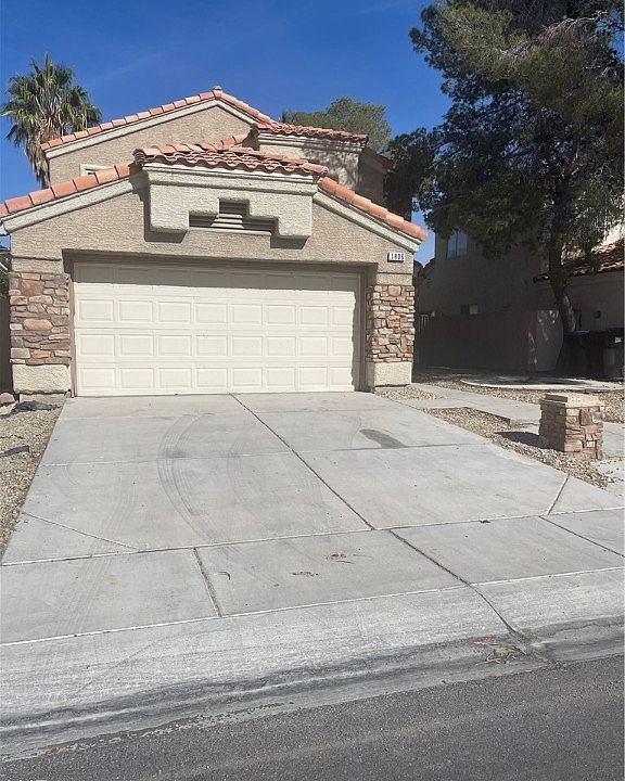 1st image of 1806 Monte Alban Dr