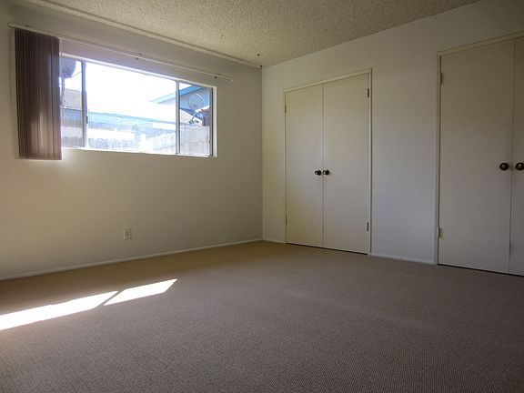 3rd image of 3206 W Cabot Dr APT 2