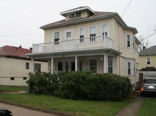 99 Main St, Winthrop, MA 02152